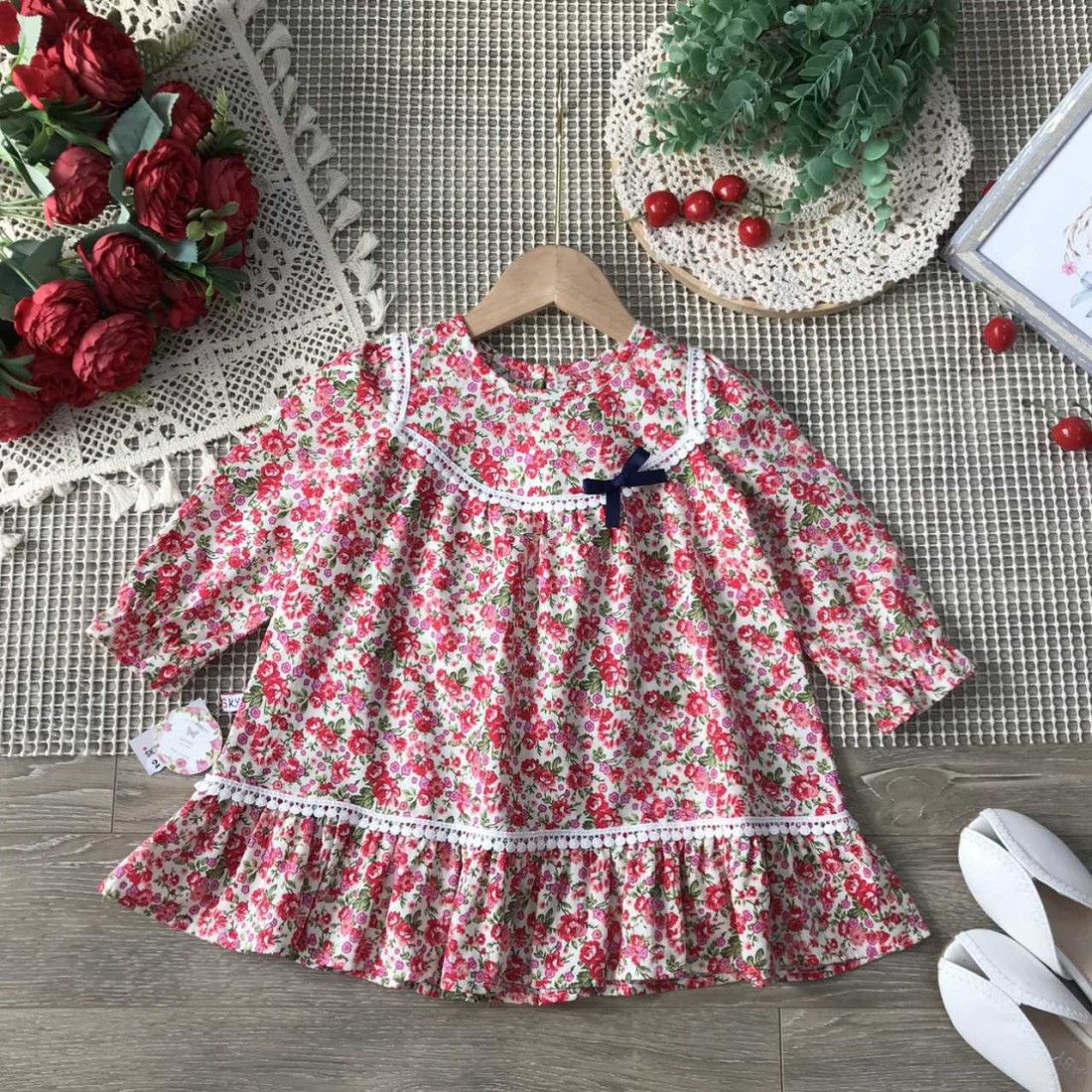 Váy thu đuôi cá ren cổ size 2-6-